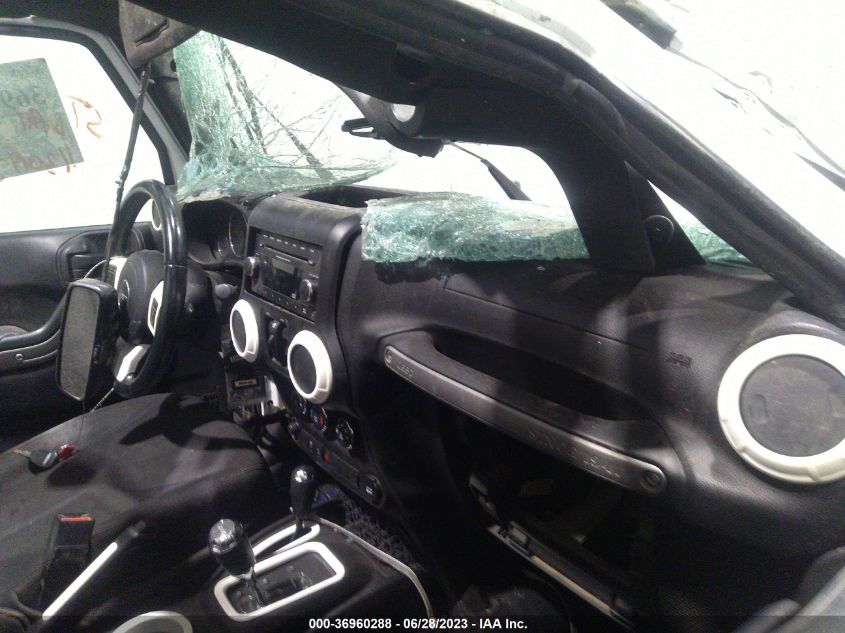 2014 JEEP WRANGLER UNLIMITED SPORT - 1C4BJWDG8EL313867