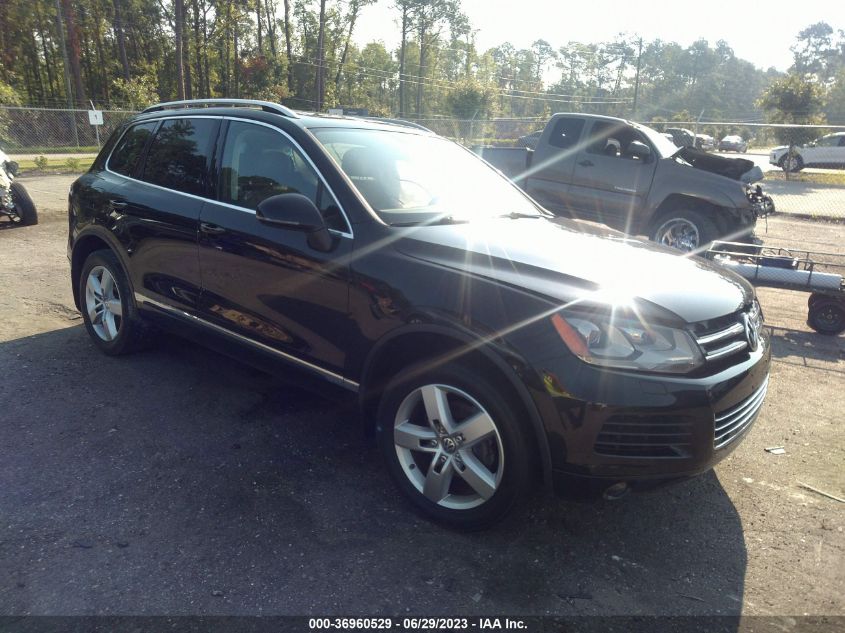 2013 VOLKSWAGEN TOUAREG V6 - WVGEF9BP9DD013049