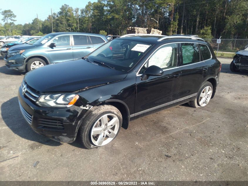2013 VOLKSWAGEN TOUAREG V6 - WVGEF9BP9DD013049