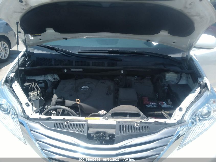 2017 TOYOTA SIENNA XLE AUTO ACCESS - 5TDYZ3DCXHS820030