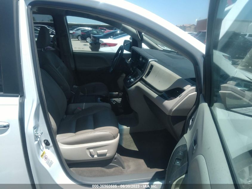 2017 TOYOTA SIENNA XLE AUTO ACCESS - 5TDYZ3DCXHS820030
