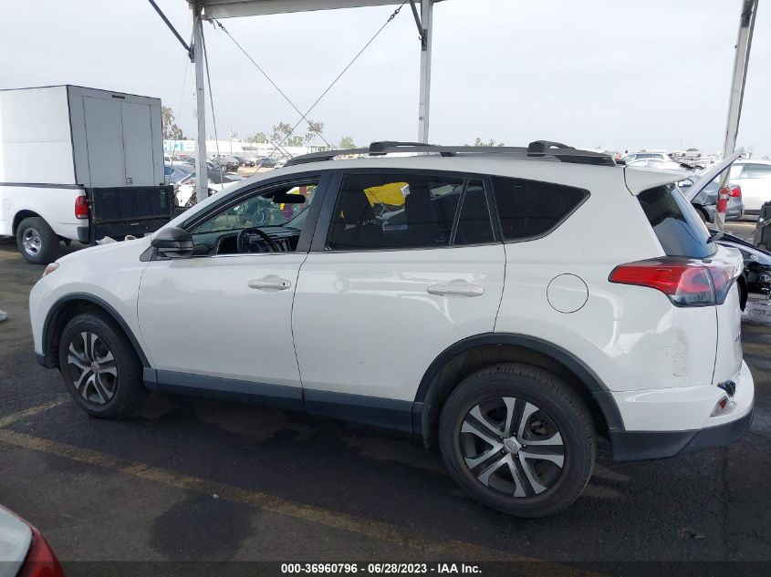 2018 TOYOTA RAV4 LE - JTMZFREV8JD109797