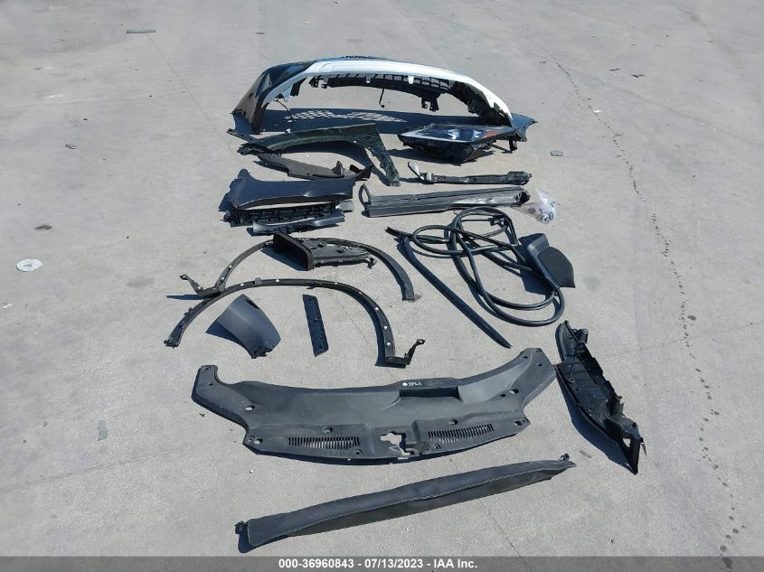 2022 LEXUS RX RX 350L - JTJHZKFA7N2036152