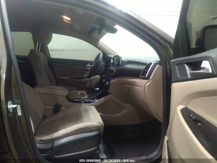 2020 HYUNDAI TUCSON SE - KM8J2CA40LU159112