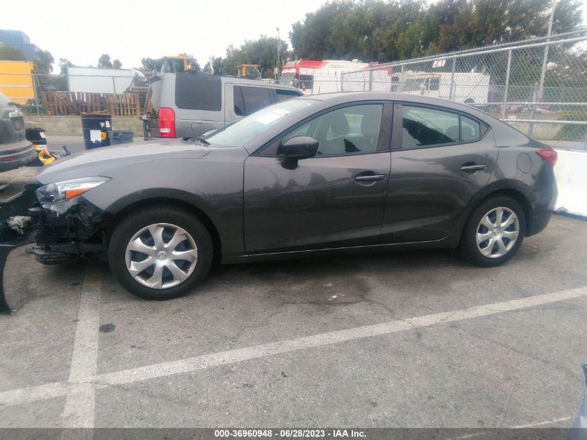 2018 MAZDA MAZDA3 4-DOOR SPORT - 3MZBN1U73JM276160
