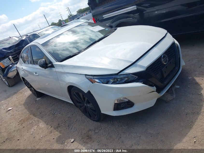 2022 NISSAN ALTIMA 2.5 SR - 1N4BL4CW2NN310061