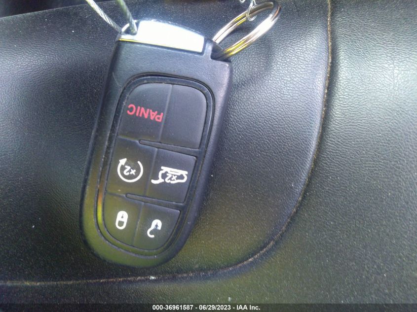 2019 JEEP CHEROKEE LATITUDE PLUS - 1C4PJLLB3KD176028