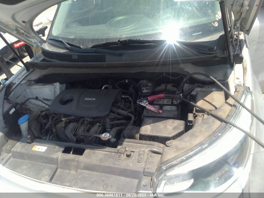 2017 KIA SOUL BASE - KNDJN2A22H7437812