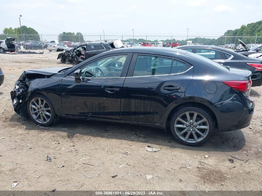 2018 MAZDA MAZDA3 4-DOOR TOURING - 3MZBN1V36JM188649