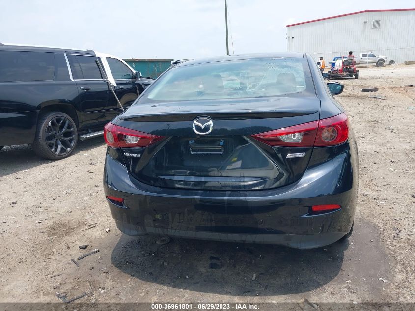 2018 MAZDA MAZDA3 4-DOOR TOURING - 3MZBN1V36JM188649
