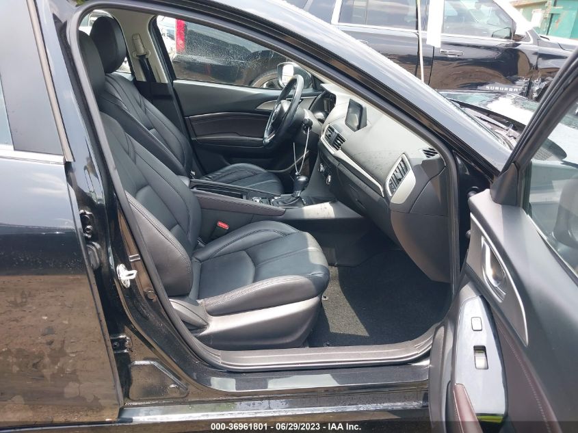 2018 MAZDA MAZDA3 4-DOOR TOURING - 3MZBN1V36JM188649
