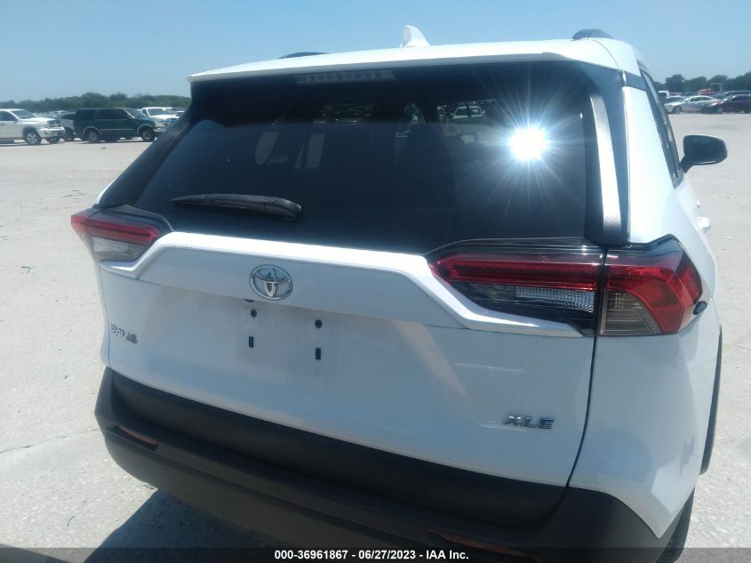 2021 TOYOTA RAV4 XLE - 2T3W1RFV8MW126154