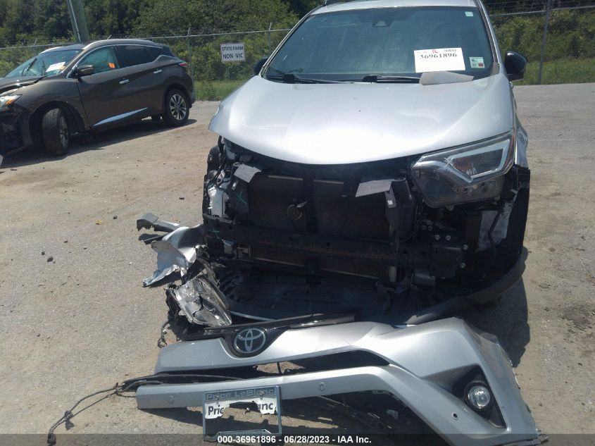 2016 TOYOTA RAV4 SE - 2T3NFREV7GW275402