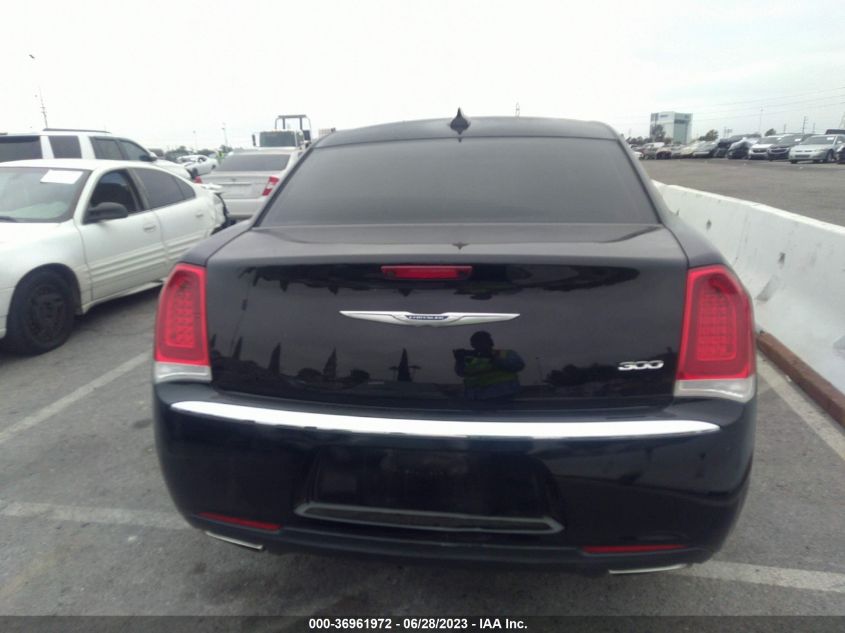 2019 CHRYSLER 300 LIMITED - 2C3CCAEG1KH697729