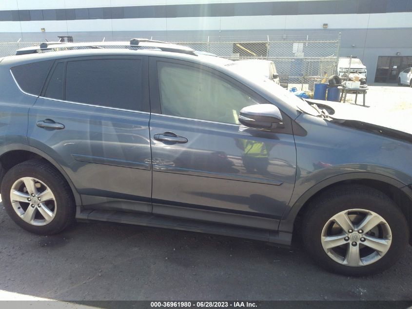 2014 TOYOTA RAV4 XLE - JTMWFREV3ED040218