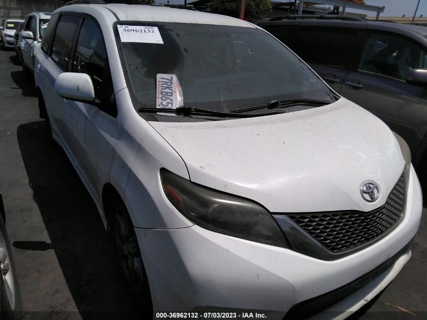 2015 TOYOTA SIENNA SE - 5TDXK3DC4FS658134