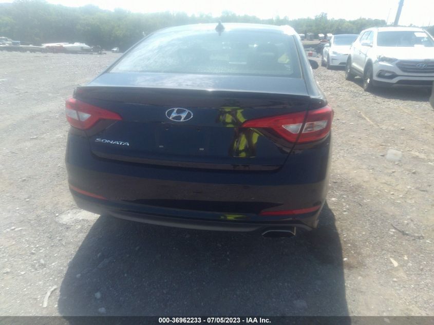 2015 HYUNDAI SONATA 2.4L SE - 5NPE24AF9FH008832