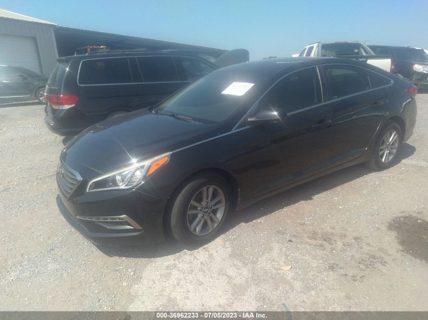 2015 HYUNDAI SONATA 2.4L SE - 5NPE24AF9FH008832