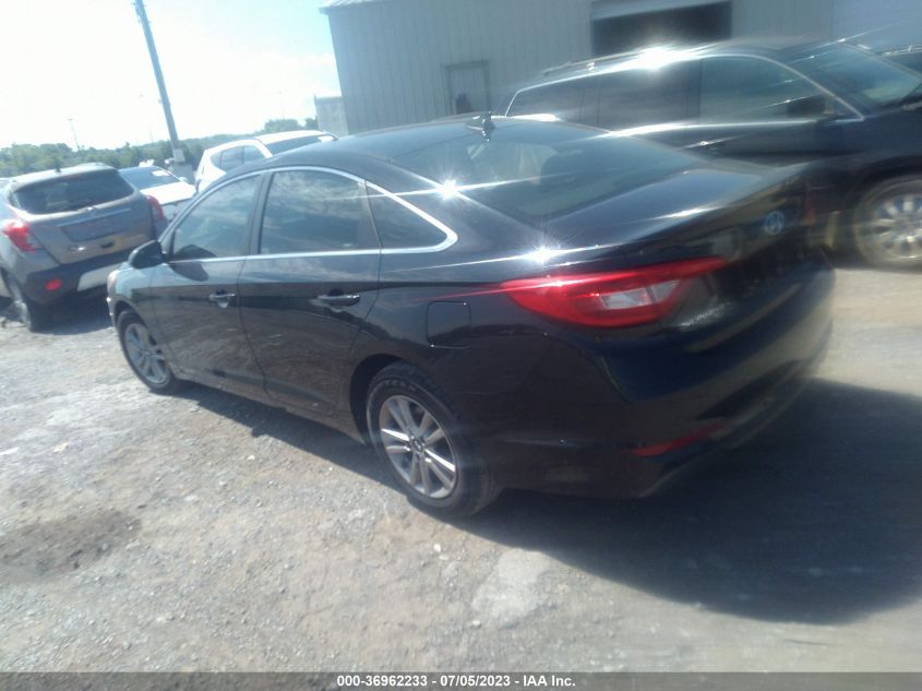 2015 HYUNDAI SONATA 2.4L SE - 5NPE24AF9FH008832