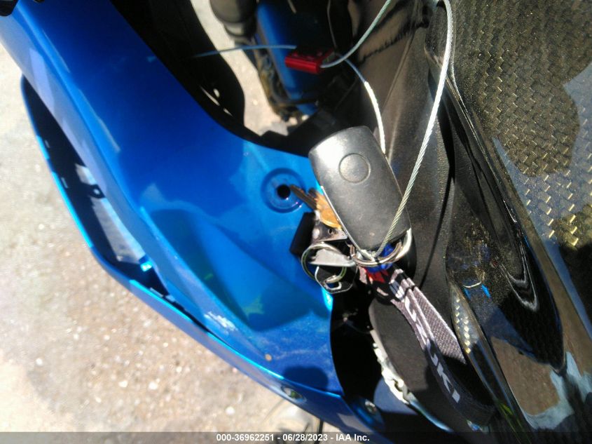 2015 SUZUKI GSX-R1000 JS1GT78AXF2100190