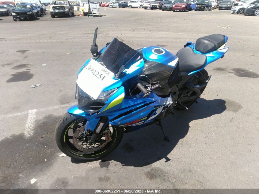 2015 SUZUKI GSX-R1000 JS1GT78AXF2100190
