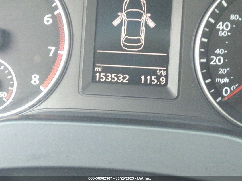 2013 VOLKSWAGEN GLI AUTOBAHN W/NAV 3VW4A7AJ8DM364388