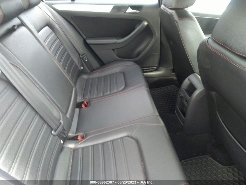 2013 VOLKSWAGEN GLI AUTOBAHN W/NAV 3VW4A7AJ8DM364388
