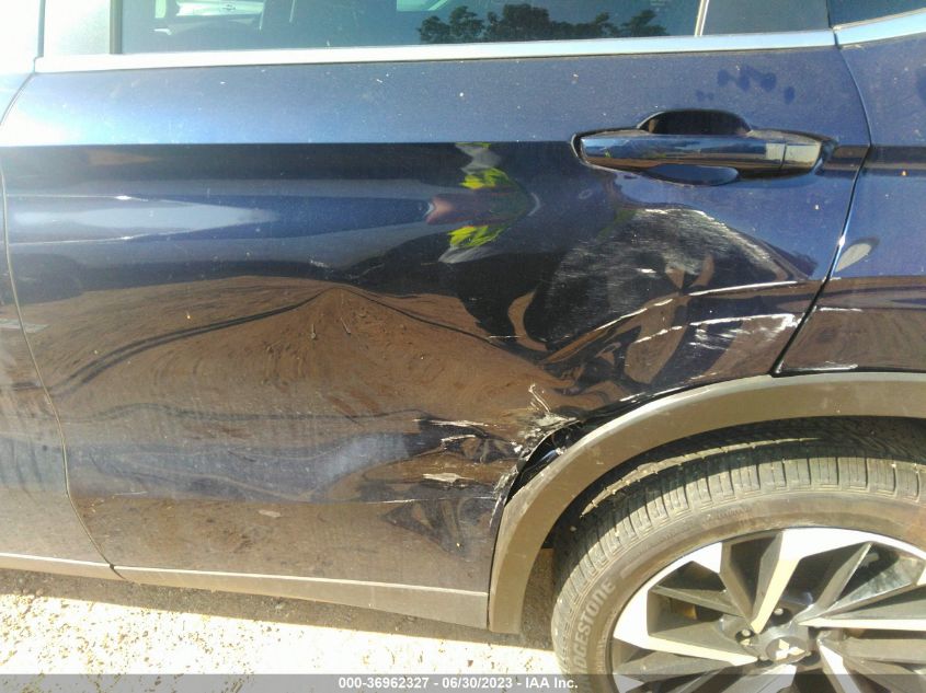2022 MITSUBISHI OUTLANDER SE - JA4J4UA83NZ090052