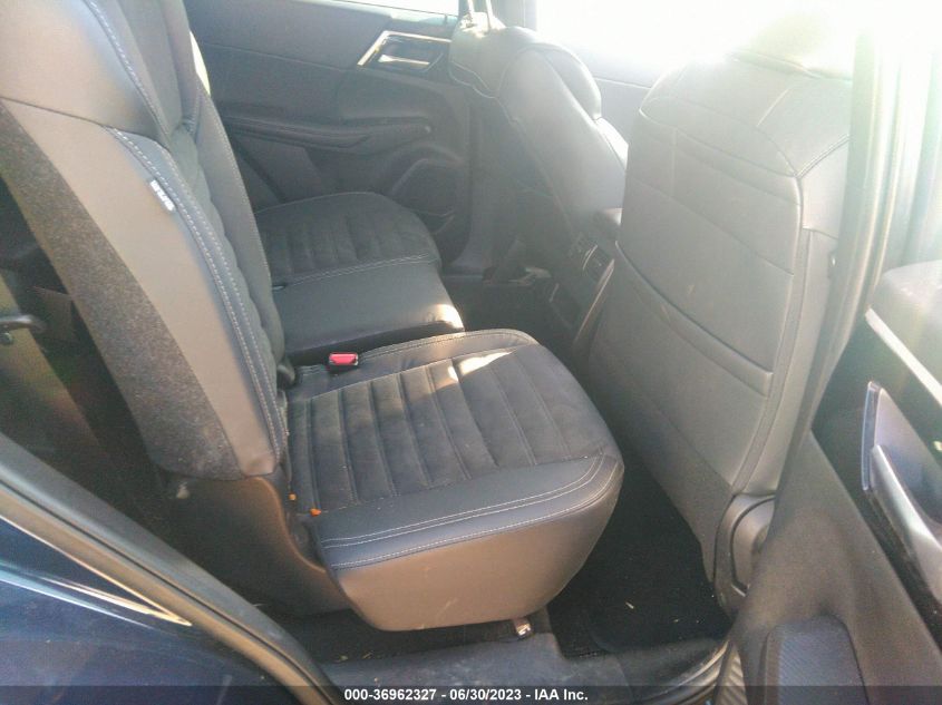 2022 MITSUBISHI OUTLANDER SE - JA4J4UA83NZ090052