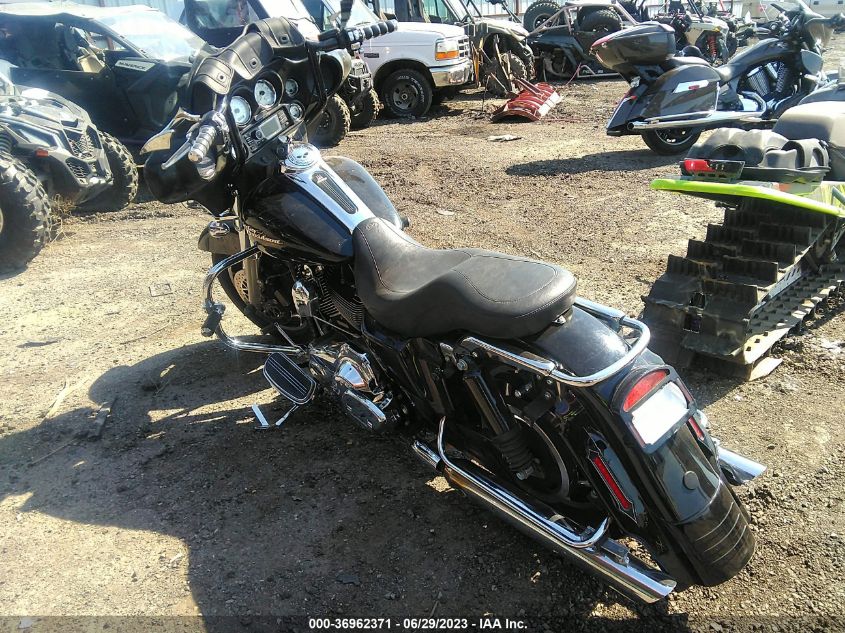 2008 HARLEY-DAVIDSON FLHX - 1HD1KB4148Y702685