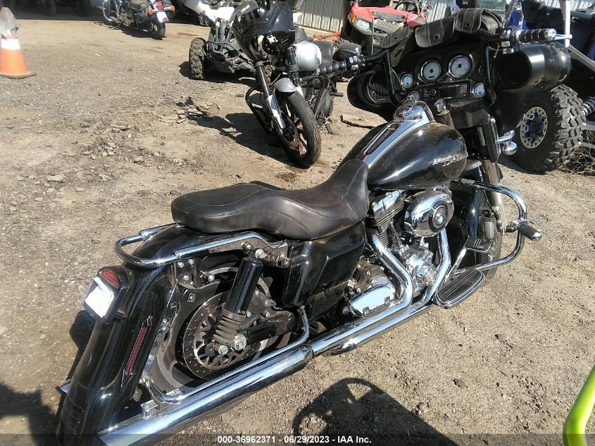2008 HARLEY-DAVIDSON FLHX - 1HD1KB4148Y702685