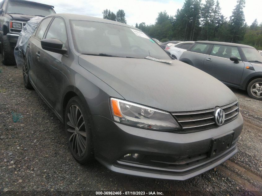 2016 VOLKSWAGEN JETTA SEDAN 1.8T SPORT - 3VWD17AJ3GM260847