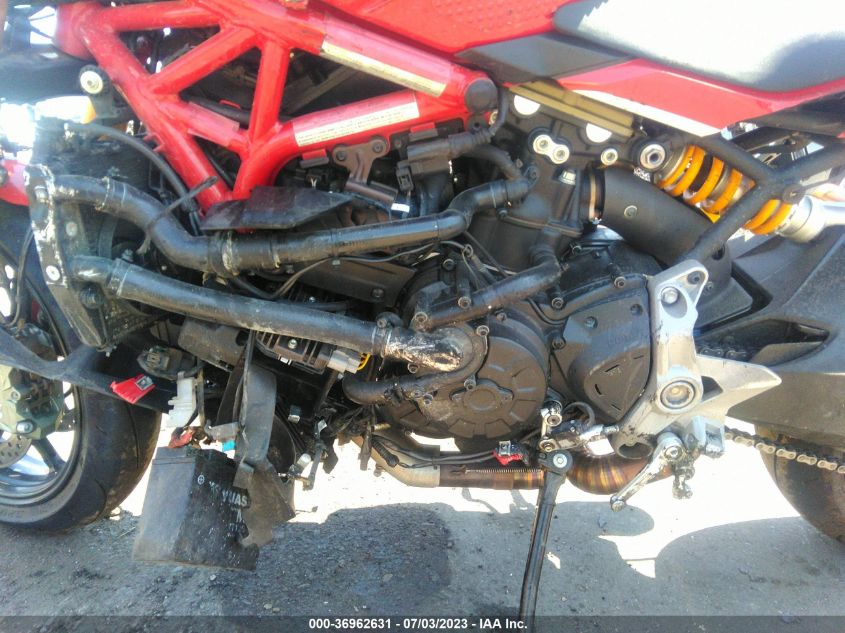 2018 DUCATI SUPERSPORT - ZDMVABDS9JB004729