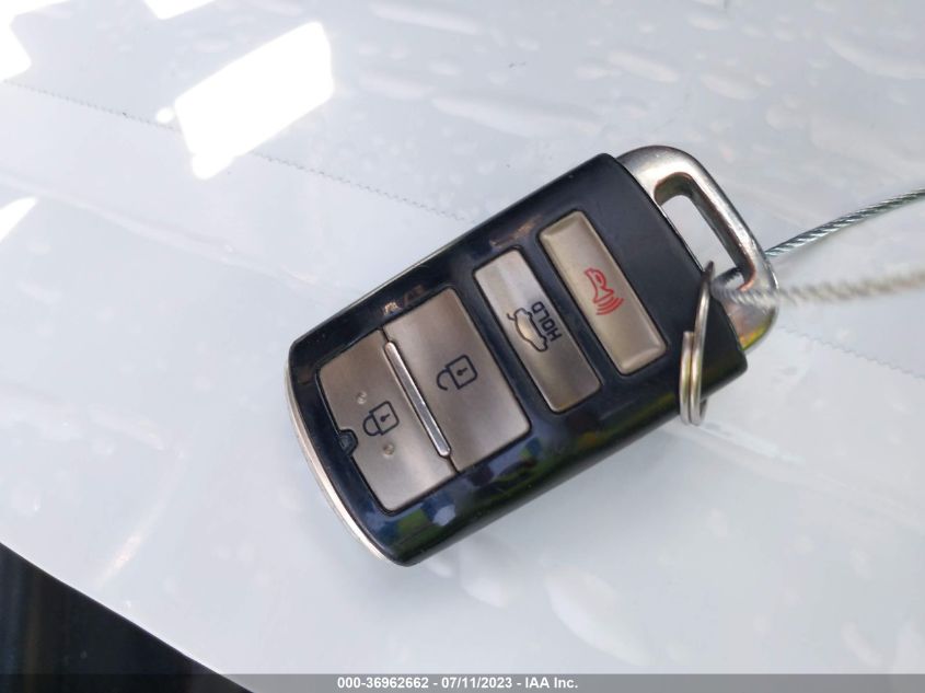 2016 KIA CADENZA PREMIUM - KNALN4D75G5214456
