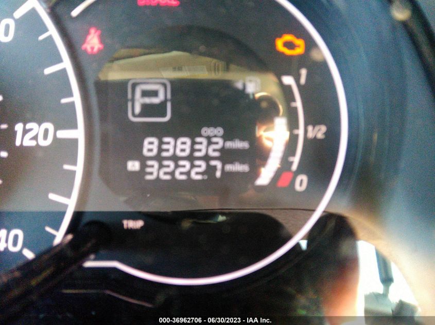 2018 NISSAN VERSA NOTE SV - 3N1CE2CP2JL366438