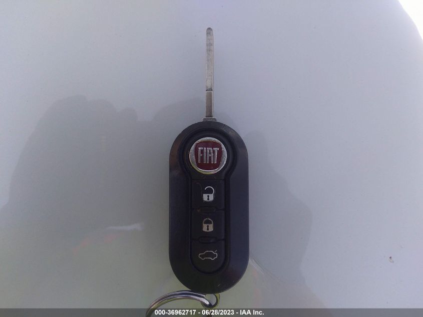2015 FIAT 500 POP - 3C3CFFAR7FT502077