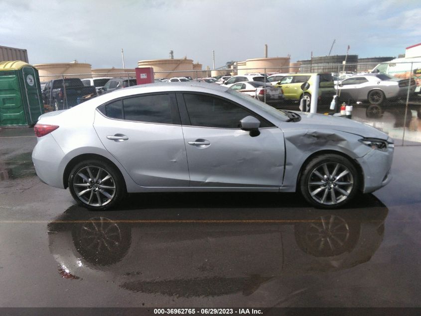 2018 MAZDA MAZDA3 4-DOOR TOURING - 3MZBN1V34JM201057