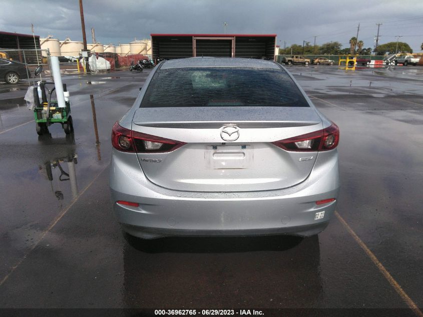 2018 MAZDA MAZDA3 4-DOOR TOURING - 3MZBN1V34JM201057