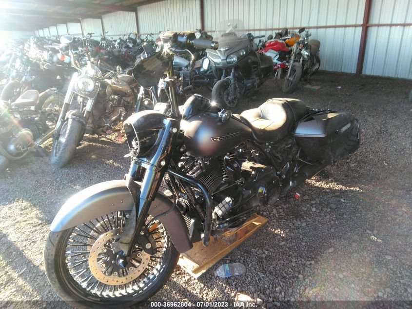 2017 HARLEY-DAVIDSON FLHRXS 1HD1KVC66HB657377