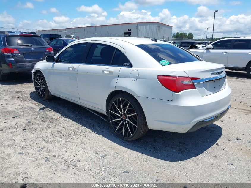 2013 CHRYSLER 200 LX - 1C3CCBAB2DN640675