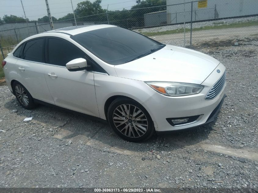 2015 FORD FOCUS TITANIUM - 1FADP3J25FL227289