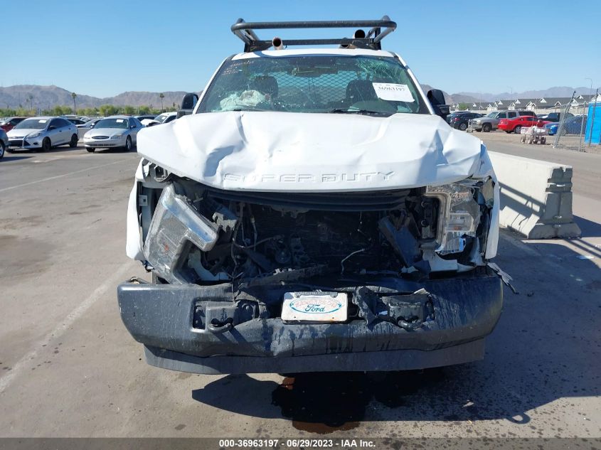 2018 FORD SUPER DUTY F-250 SRW XL/XLT - 1FTBF2A64JEC83027