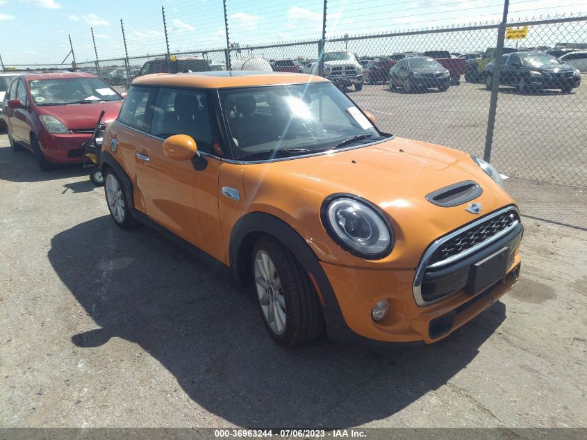 2015 MINI COOPER HARDTOP S - WMWXP7C51F2A37646