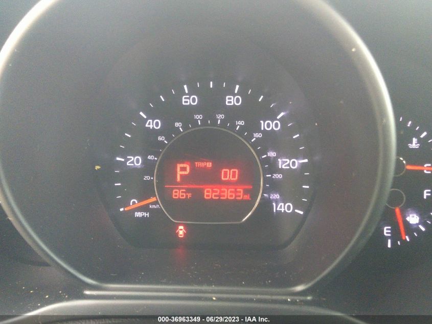 2015 KIA SOUL + - KNDJP3A52F7200793