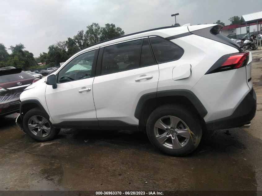 2022 TOYOTA RAV4 XLE - 2T3P1RFV3NW270717