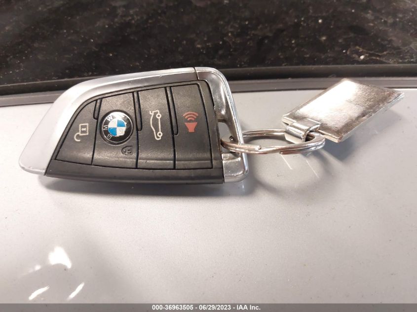 2016 BMW X1 XDRIVE28I - WBXHT3C39G5F66257
