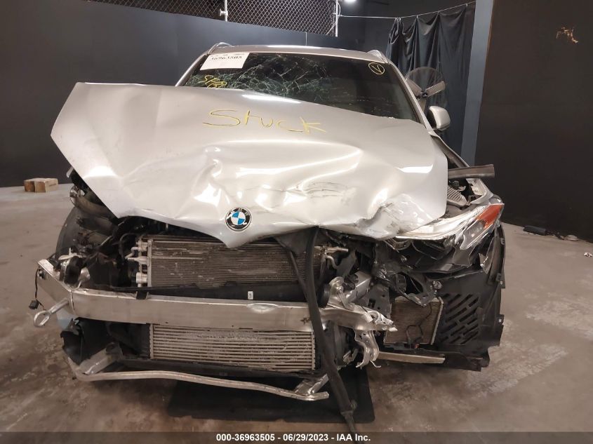 2016 BMW X1 XDRIVE28I - WBXHT3C39G5F66257