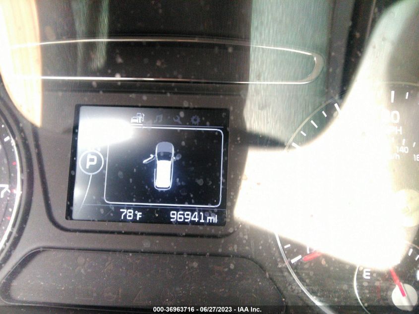 2016 KIA SORENTO LX - 5XYPGDA35GG126109