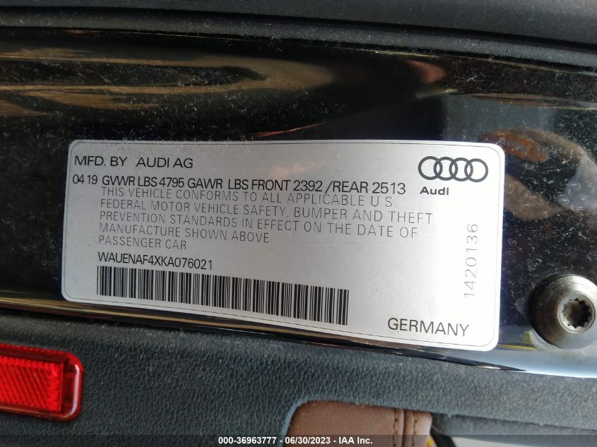 2019 AUDI A4 PREMIUM PLUS - WAUENAF4XKA076021