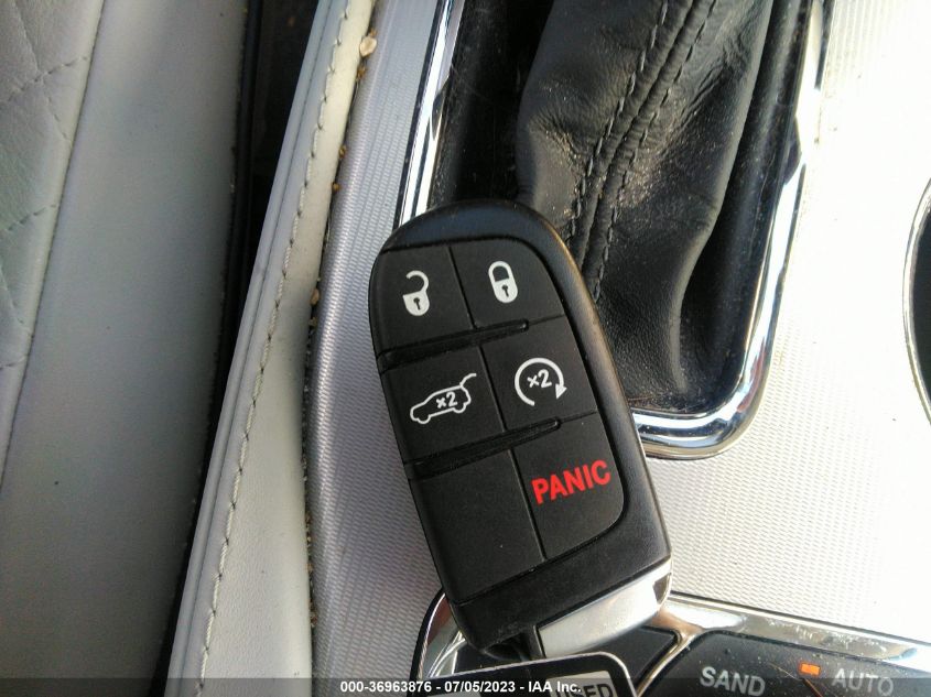2020 JEEP GRAND CHEROKEE SUMMIT - 1C4RJFJG1LC240860